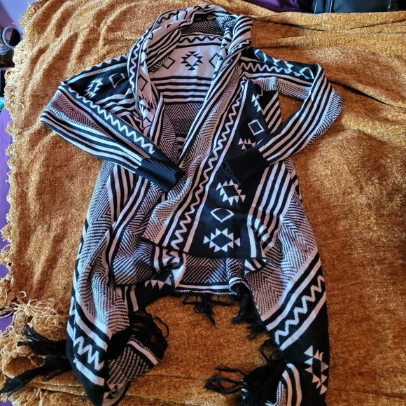 Haute Monde Sweaters - Small cardigan Pancho style tassels on bottom